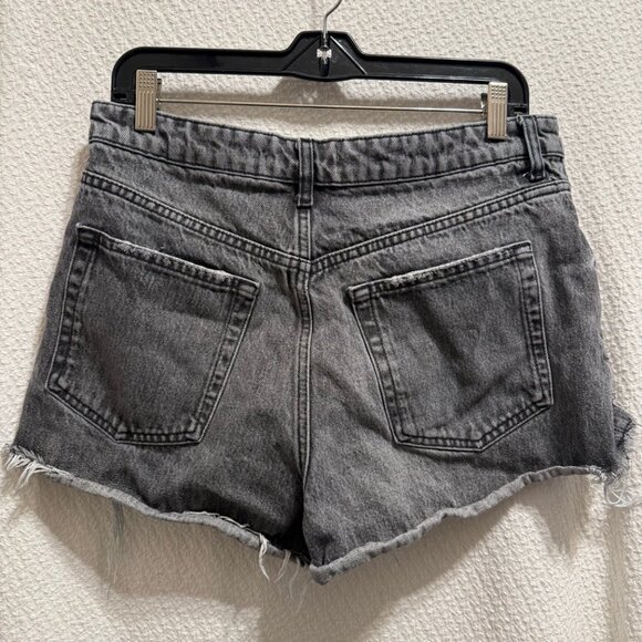 Zara shorts size 8 - Picture 3 of 4